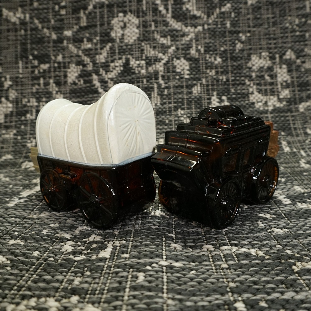 2 Vintage Avon Wild Country After Shave Bottles Stagecoach + Covered Wagon Empty - Picture 2 of 5